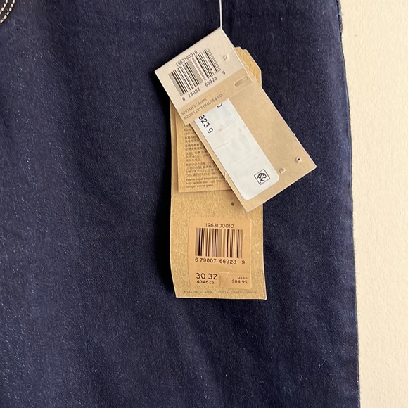 Levi’s Women Shaping Straight Leg jeans - Picture 4 of 11